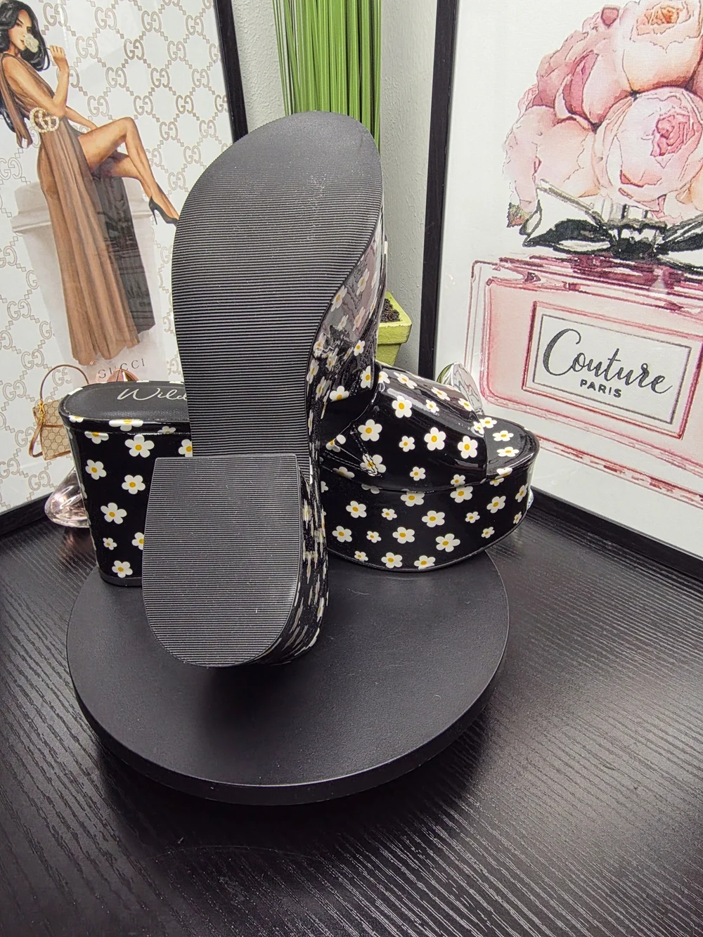 Wild Pair Daisy Platform Slide Sandals